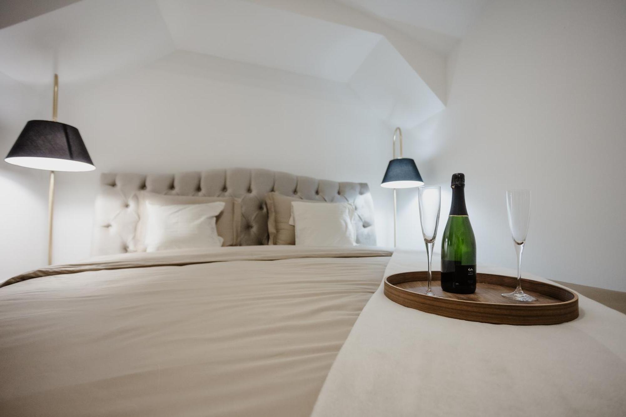 Amore Luxury Apartment Zagabria Esterno foto