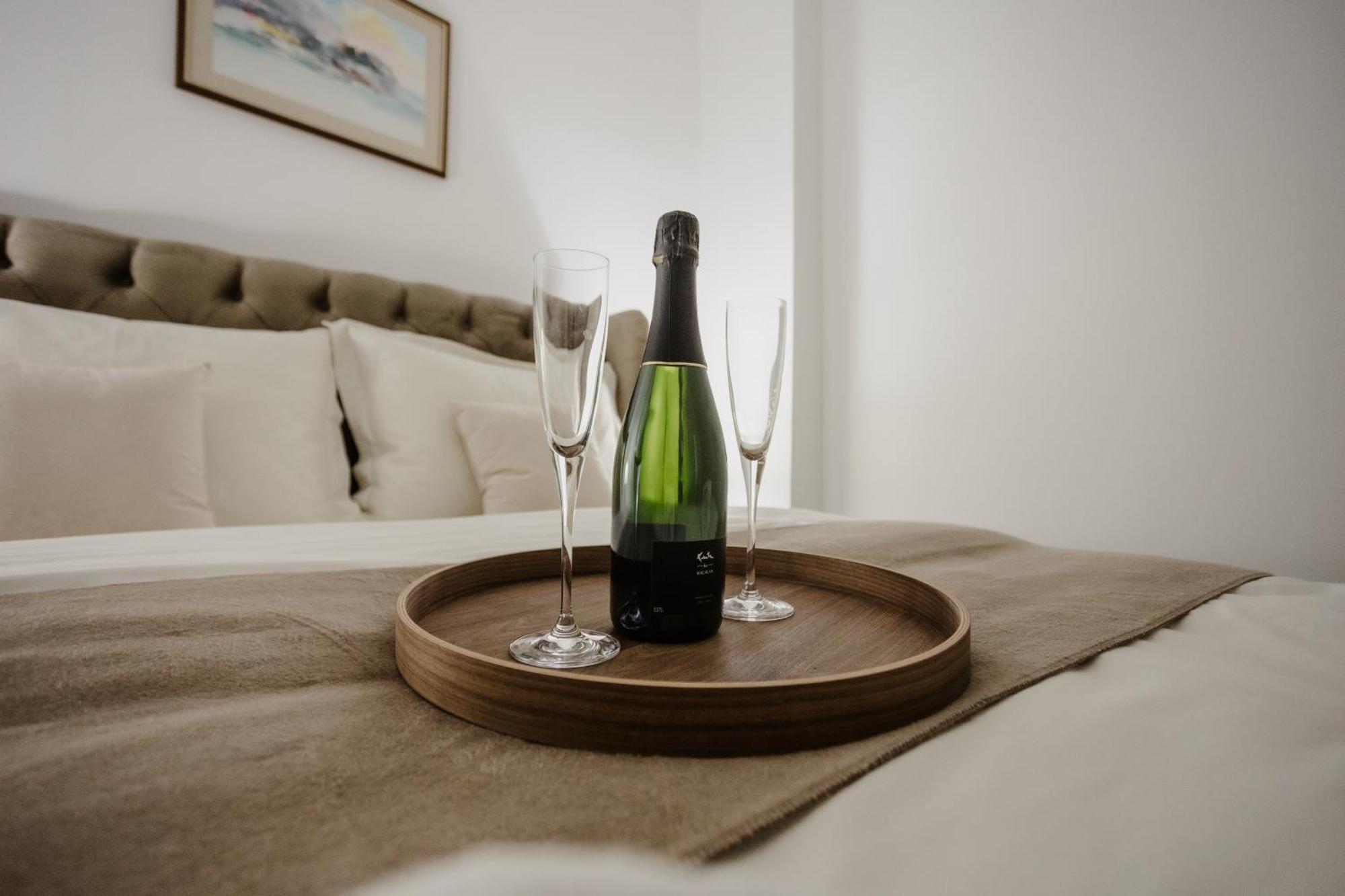 Amore Luxury Apartment Zagabria Esterno foto